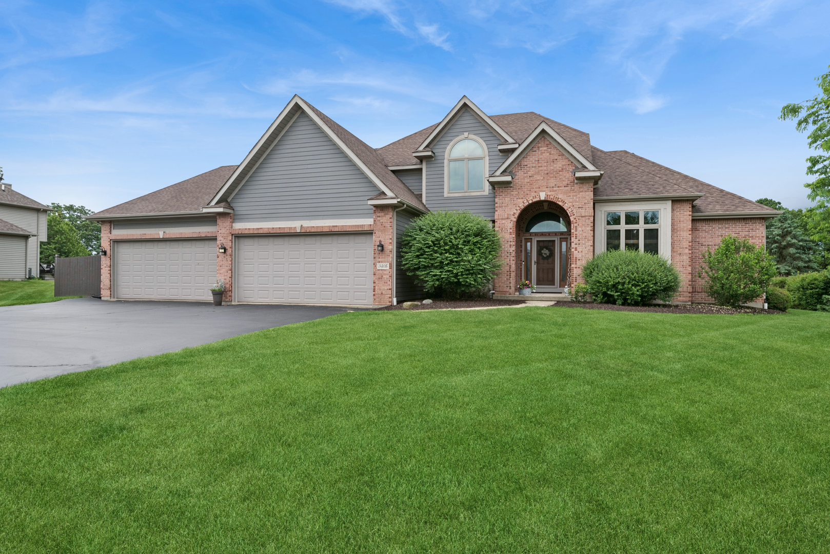 3405 Forest Ridge Drive