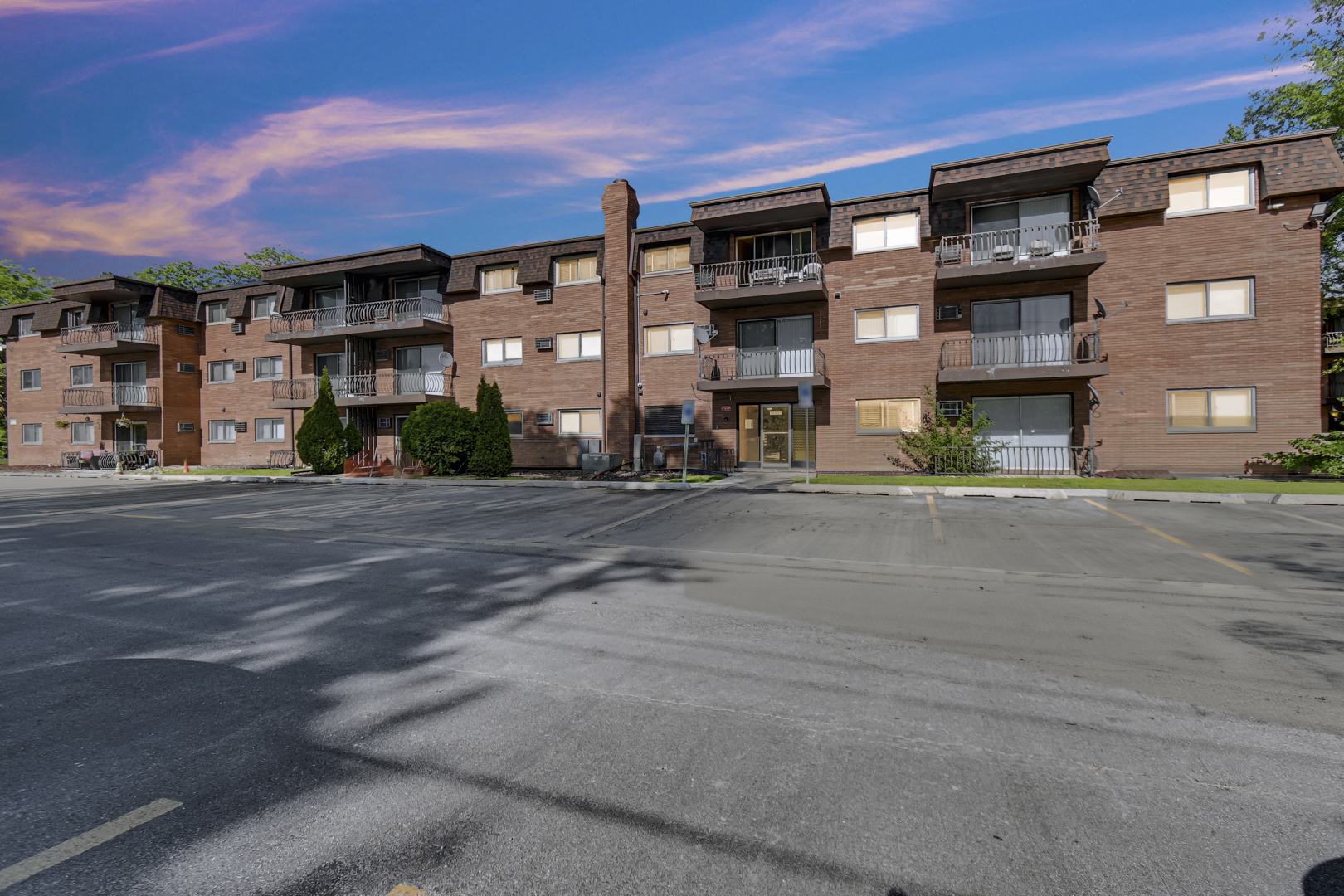 18555 Hickory Court