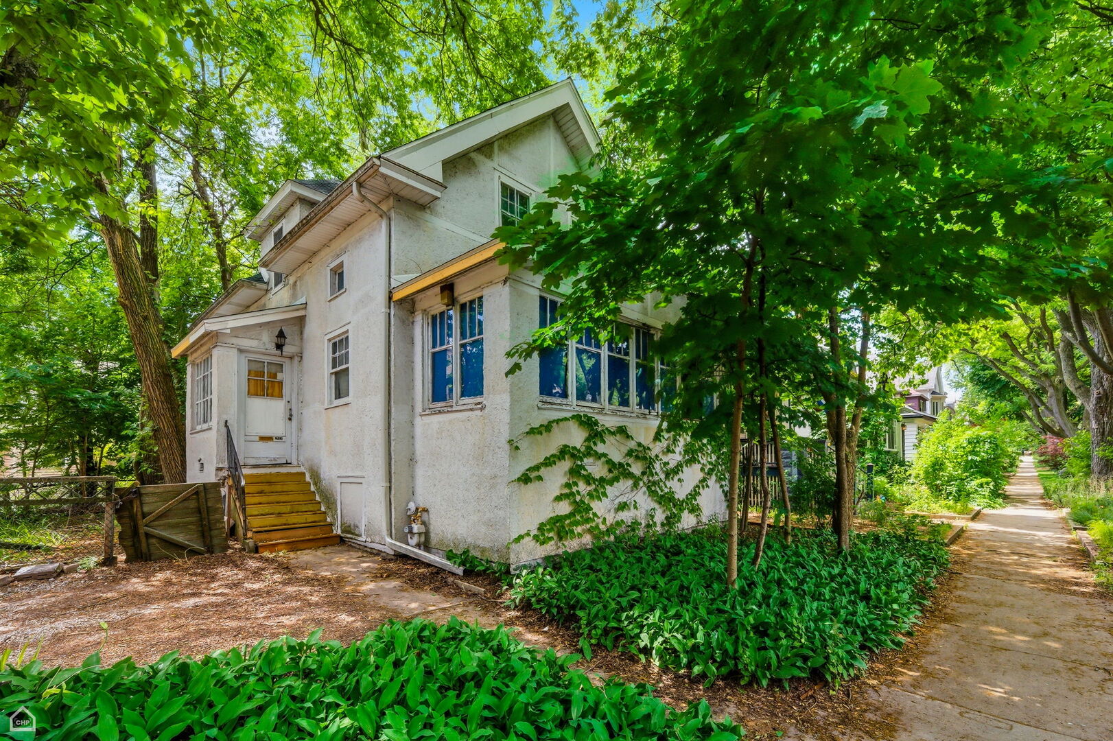 2019 Chase Avenue