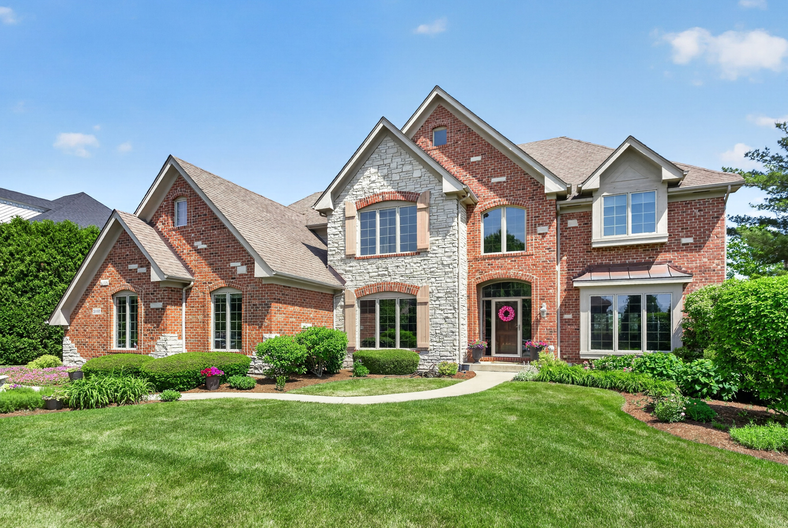 39W696 Henry David Thoreau Place
