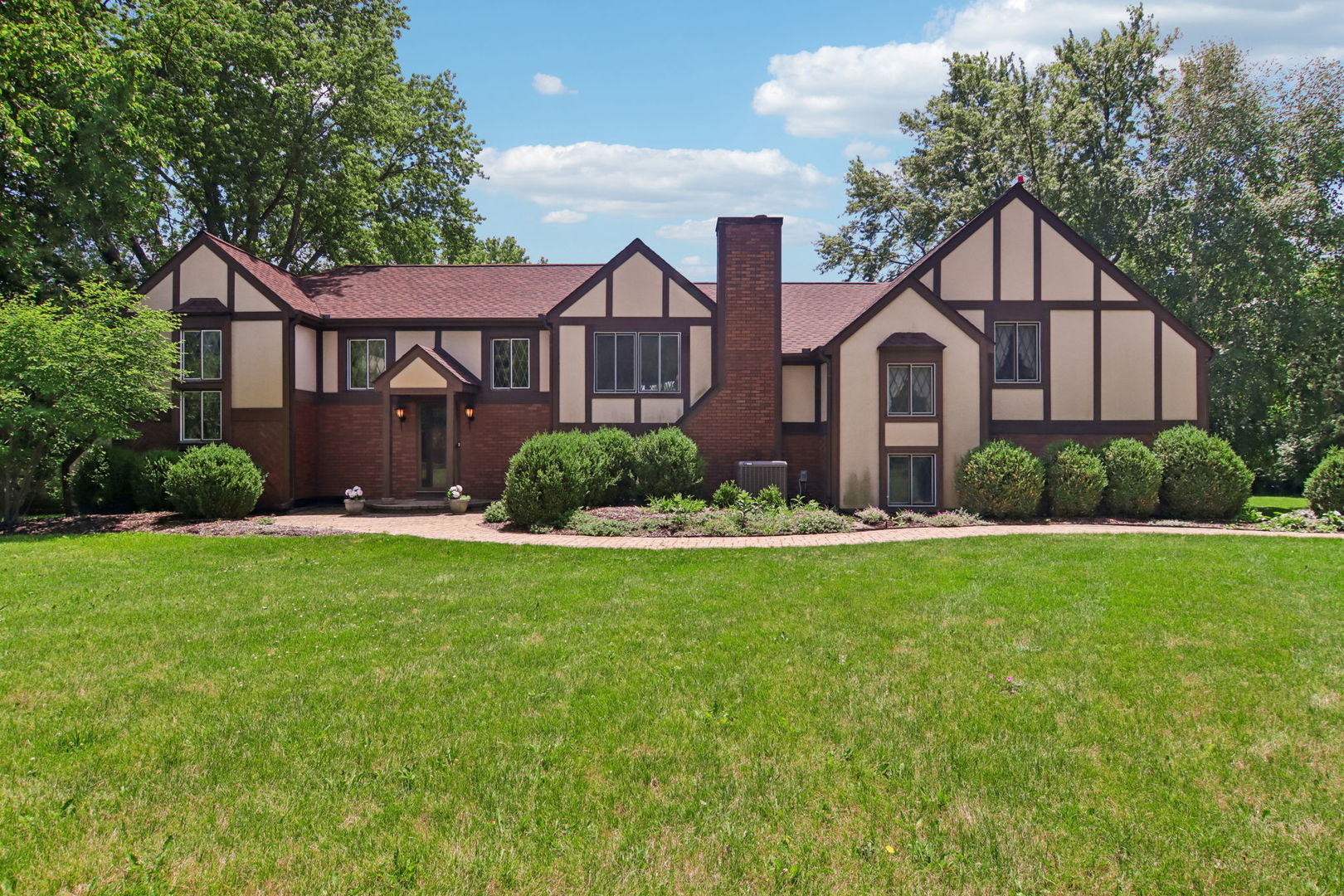 14N755 Covered Bridge Road