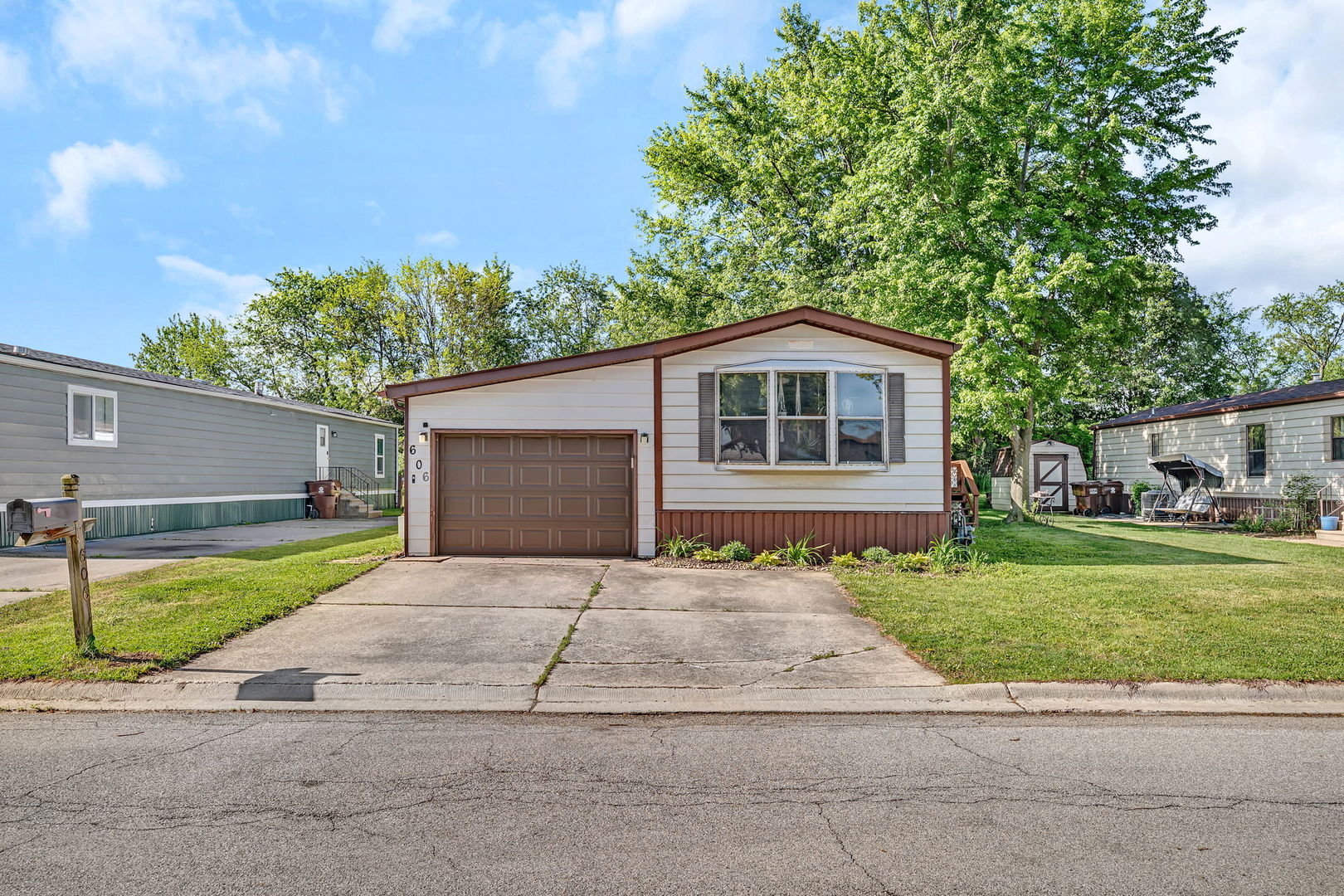 606 Tanglewood Road