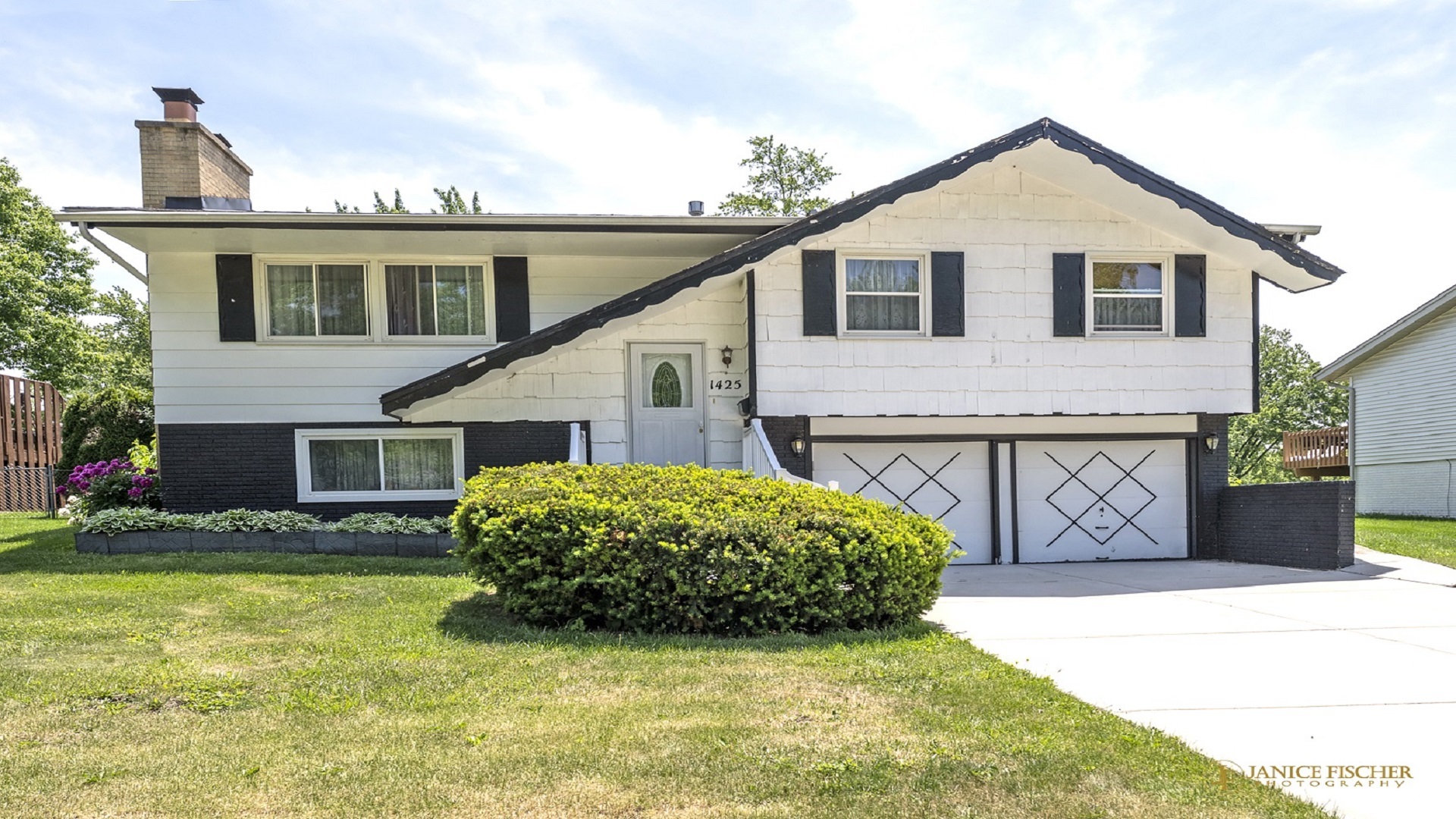 1425 Concord Lane