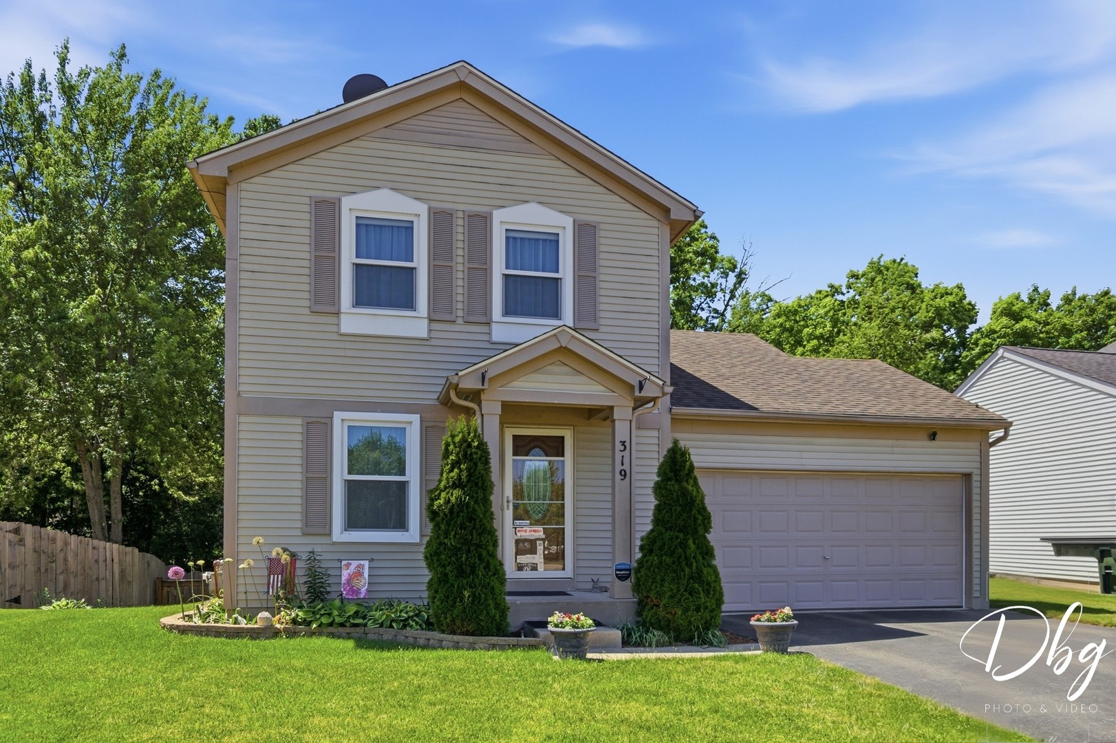 319 Camden Lane