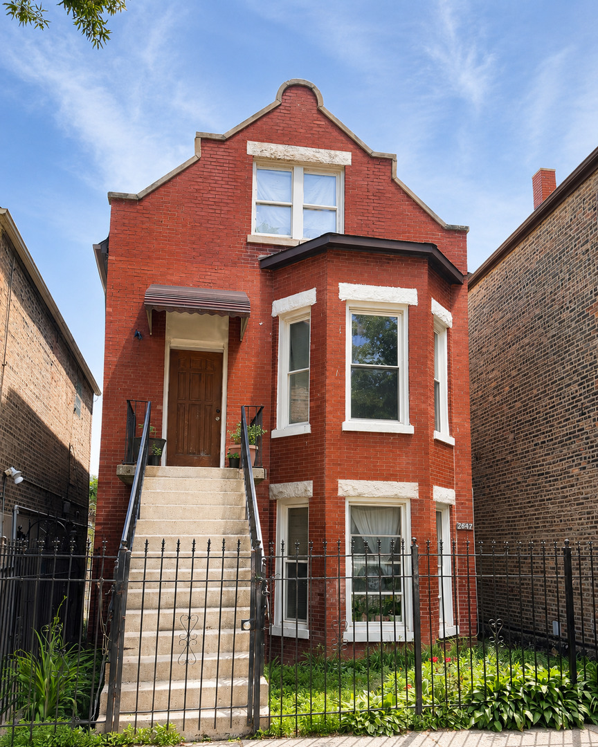 2647 Trumbull Avenue