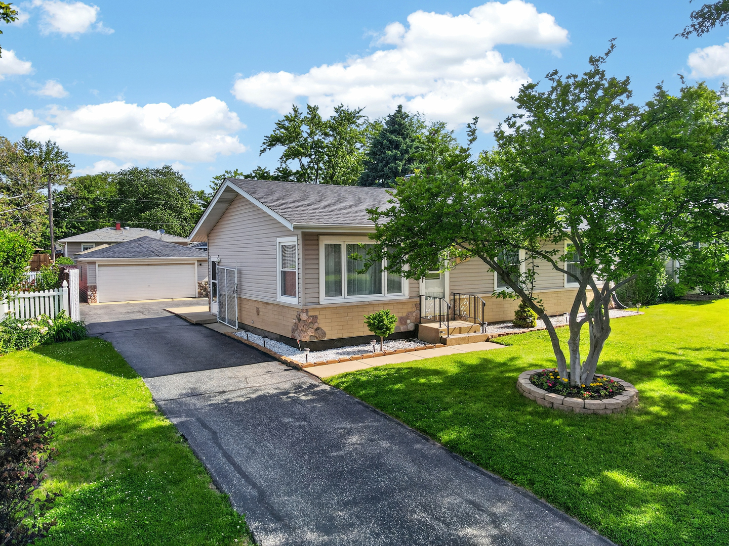1104 Basin Drive