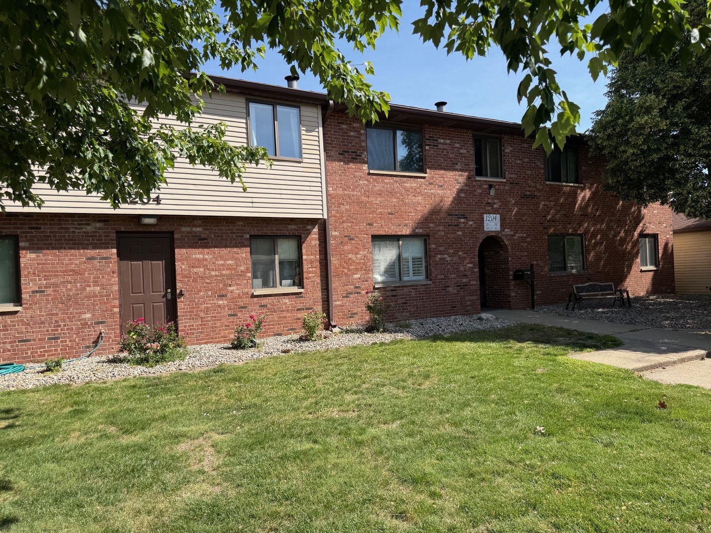 1204 Dean Drive