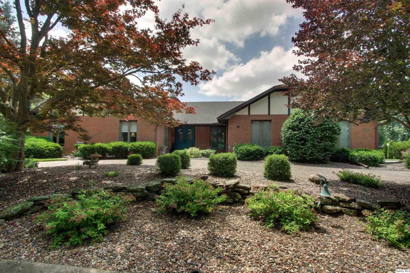 4020 Cumberland Dr.