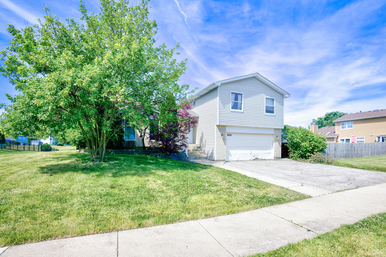 649 Hiawatha Drive