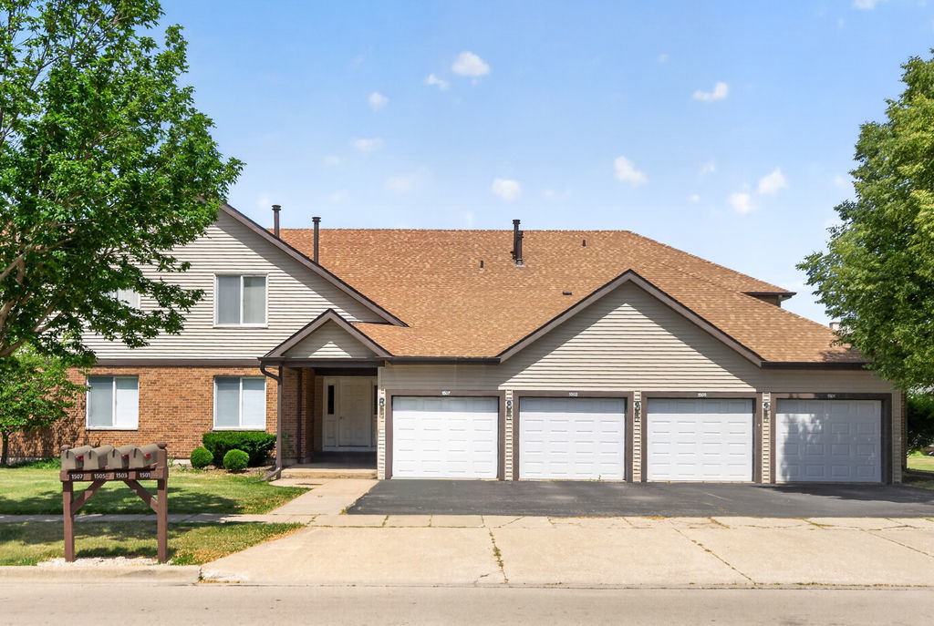 1503 Longwood Drive