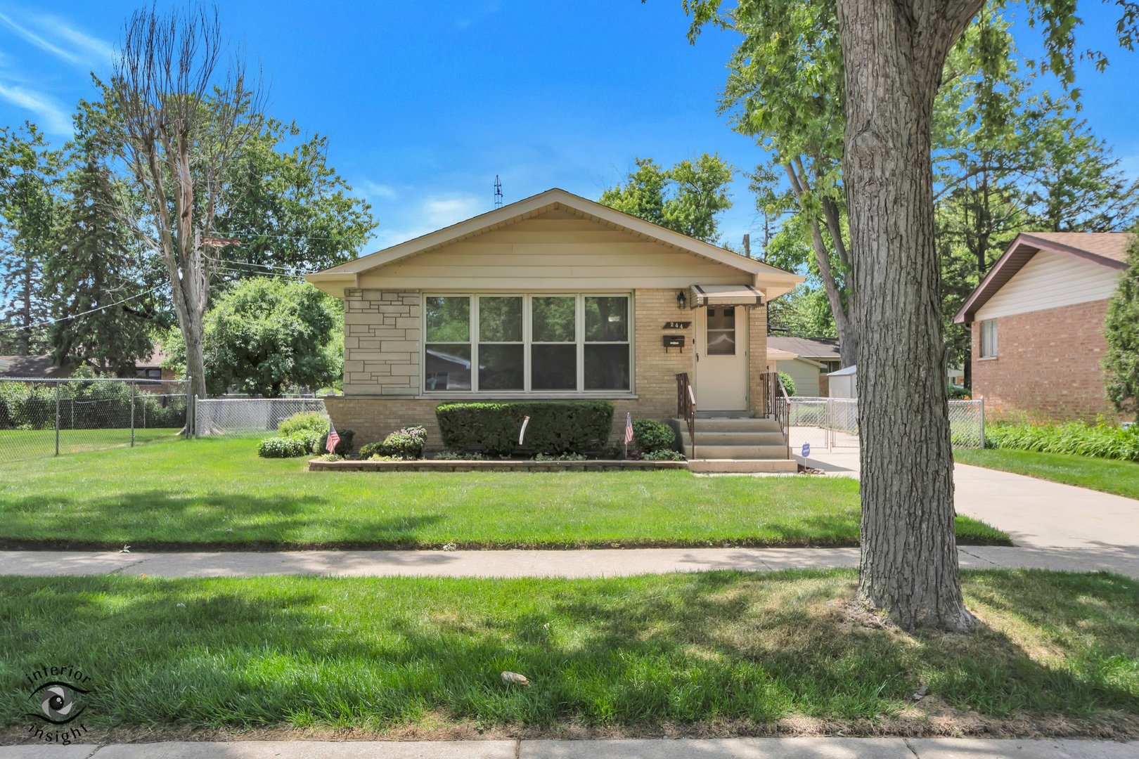244 Lynn Lane
