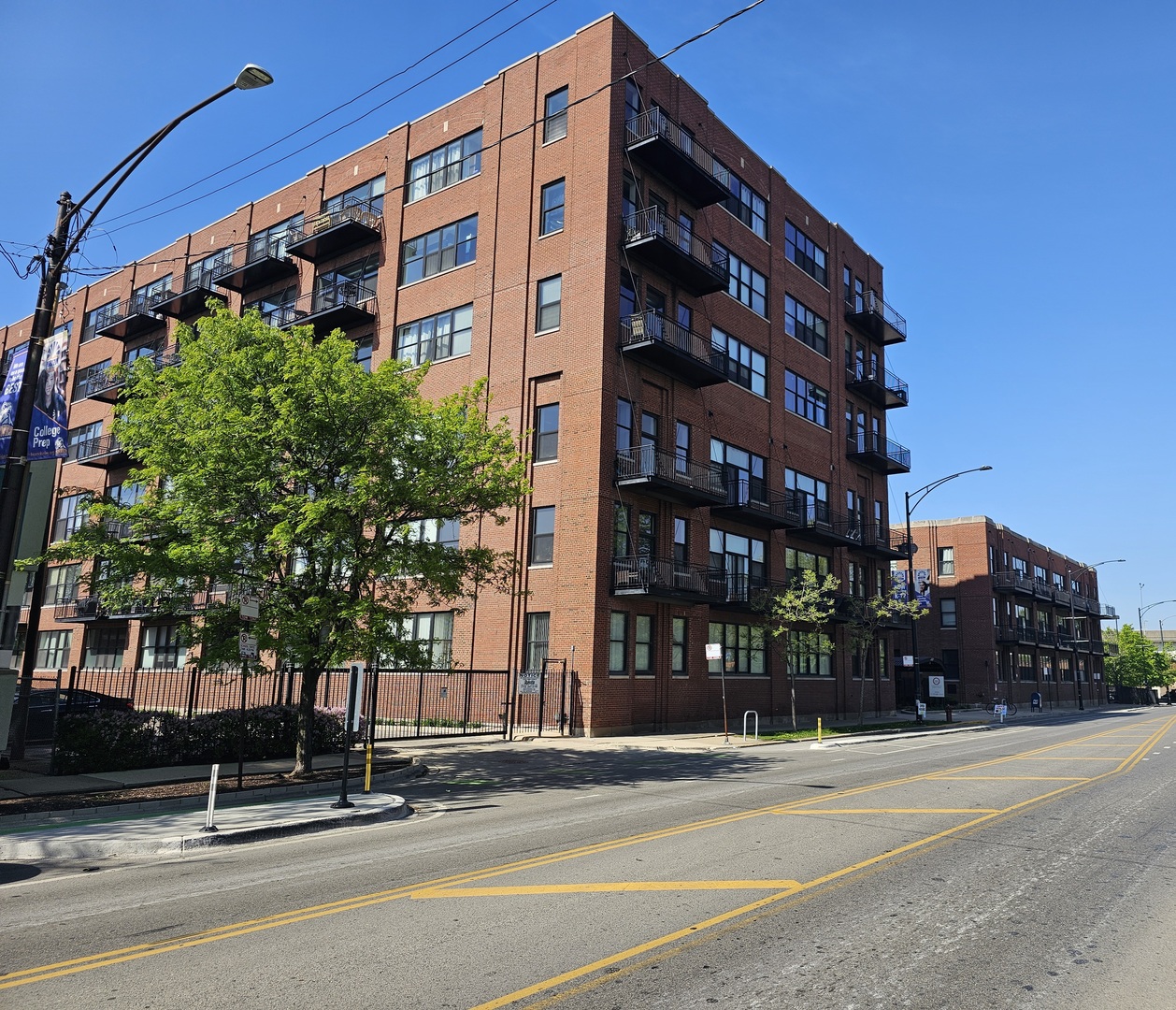 2323 Pershing Road