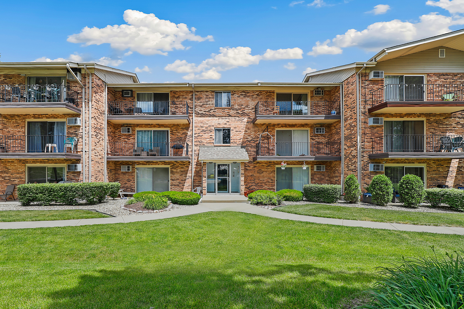 5337 Waterbury Court