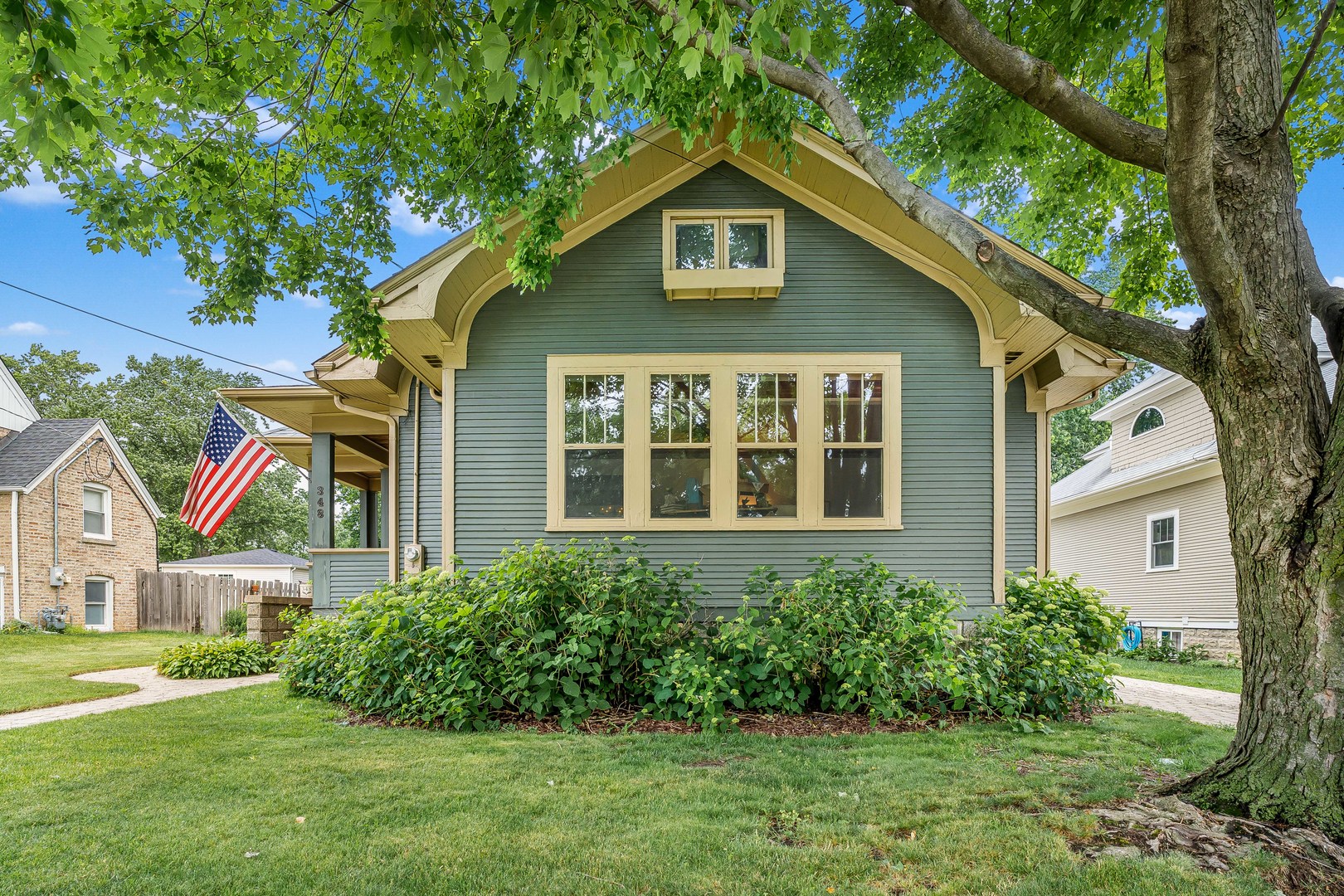 348 Palatine Road
