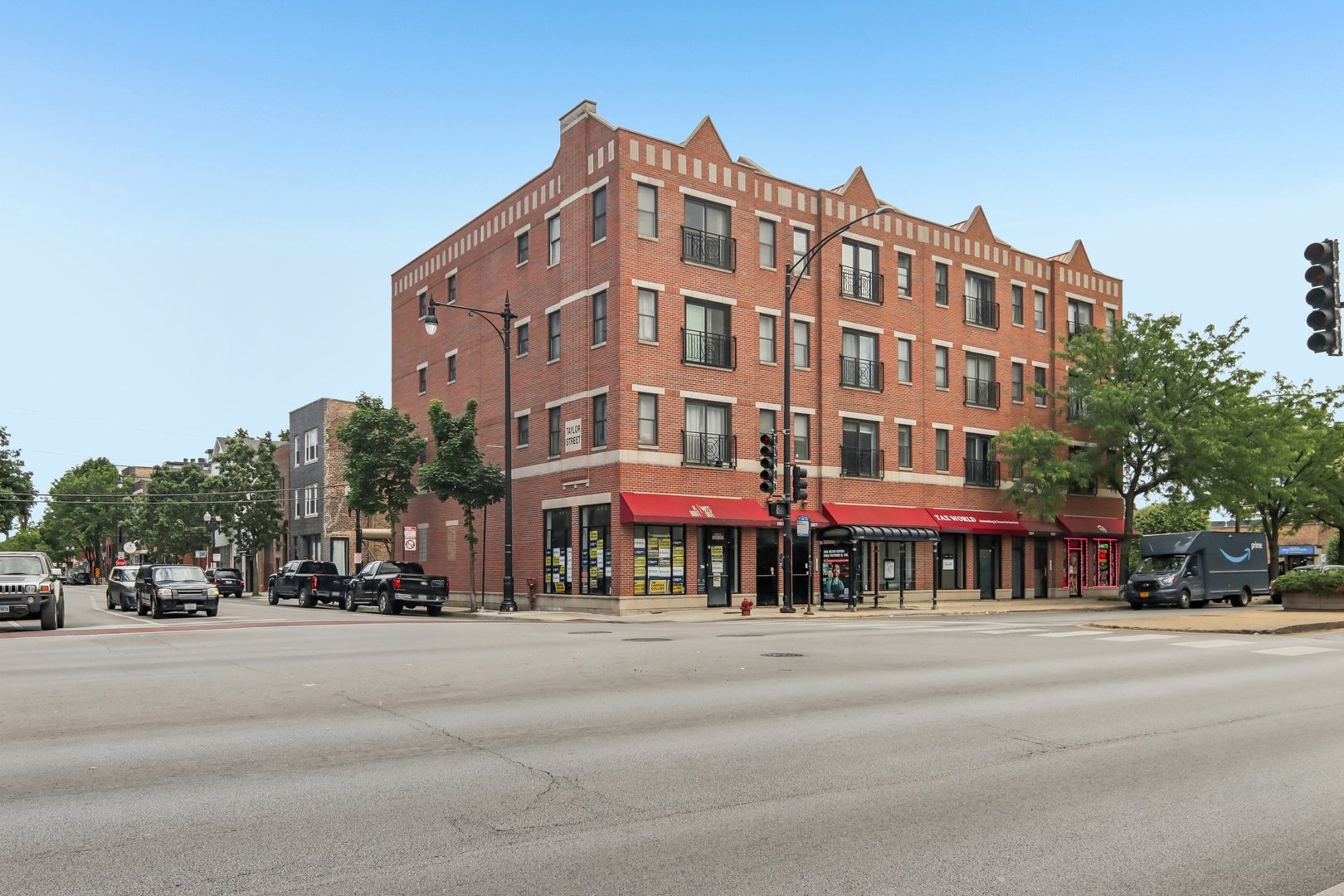 1015 Western Avenue