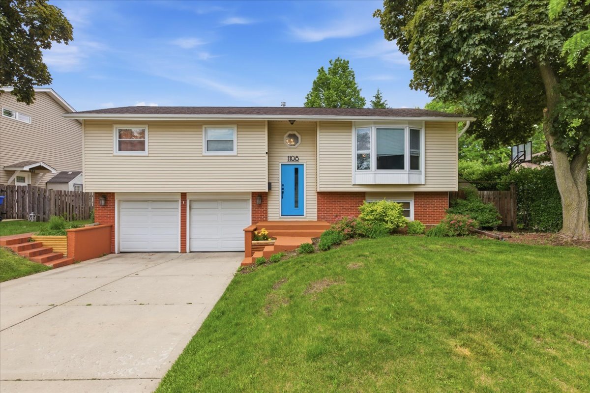 1108 Barberry Lane