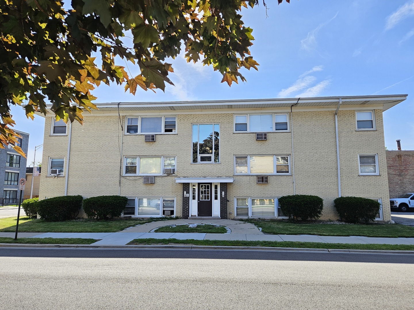8636 Grand Avenue