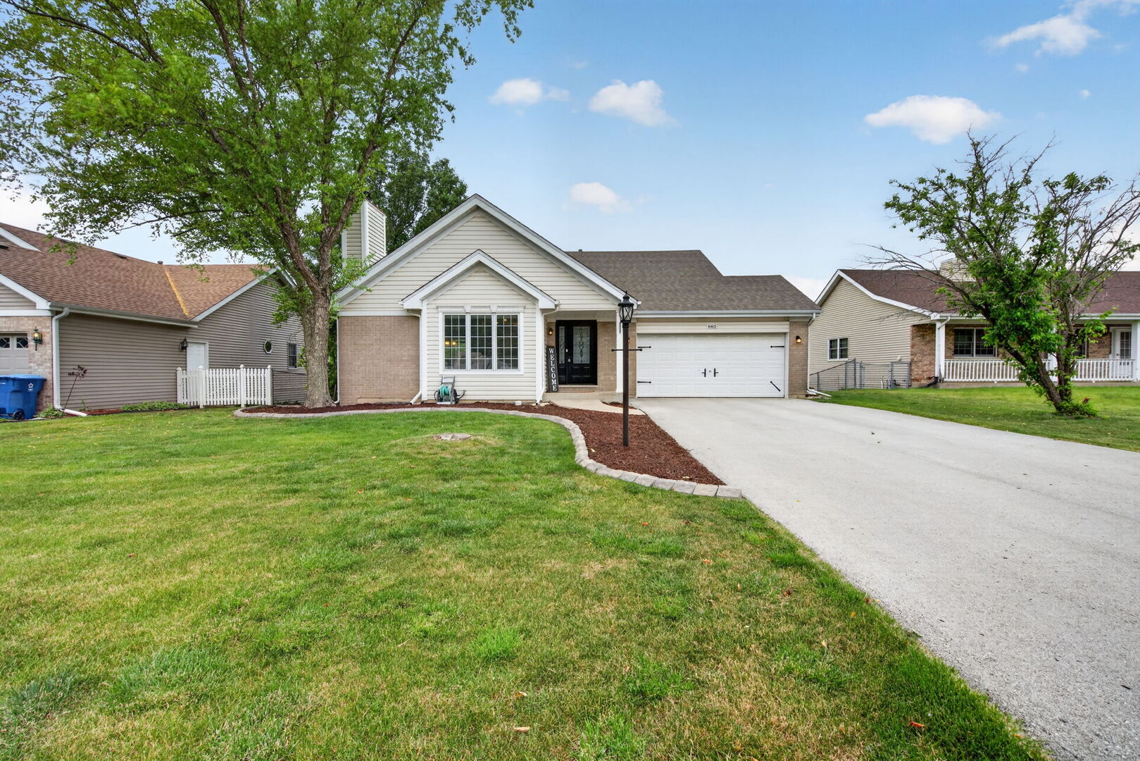 882 Wilshire Lane