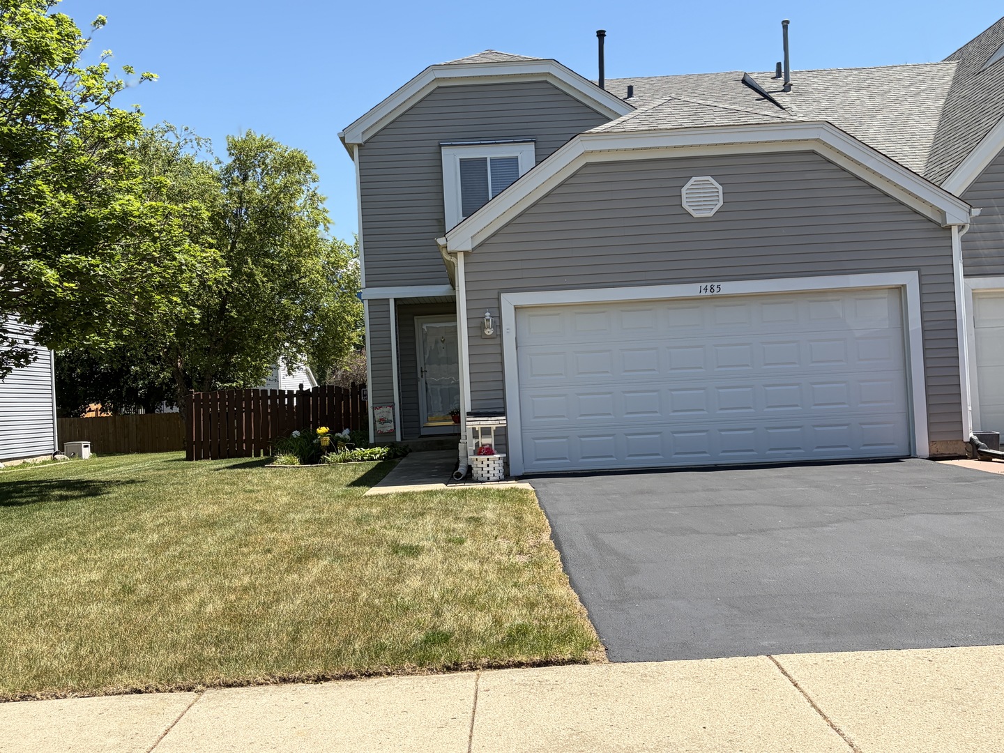 1485 Exeter Lane