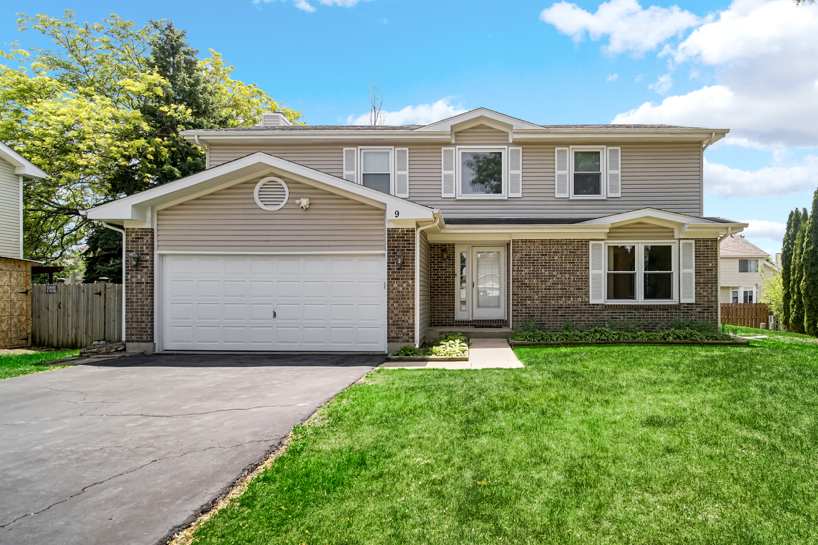 9 Redwood Court