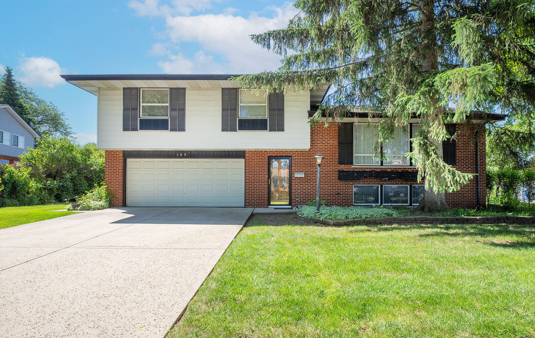 169 Leahy Circle