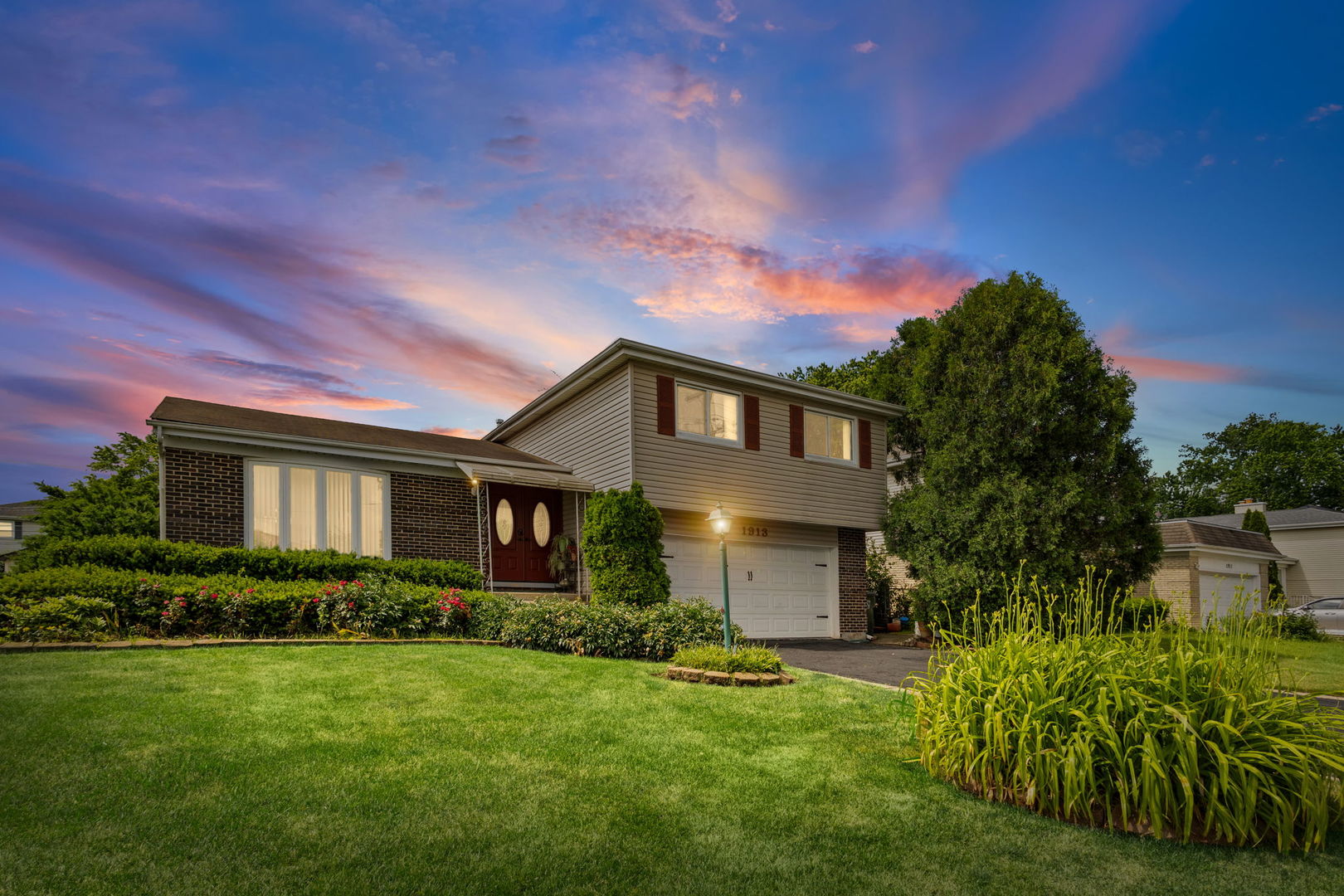 1913 SEMINOLE Lane