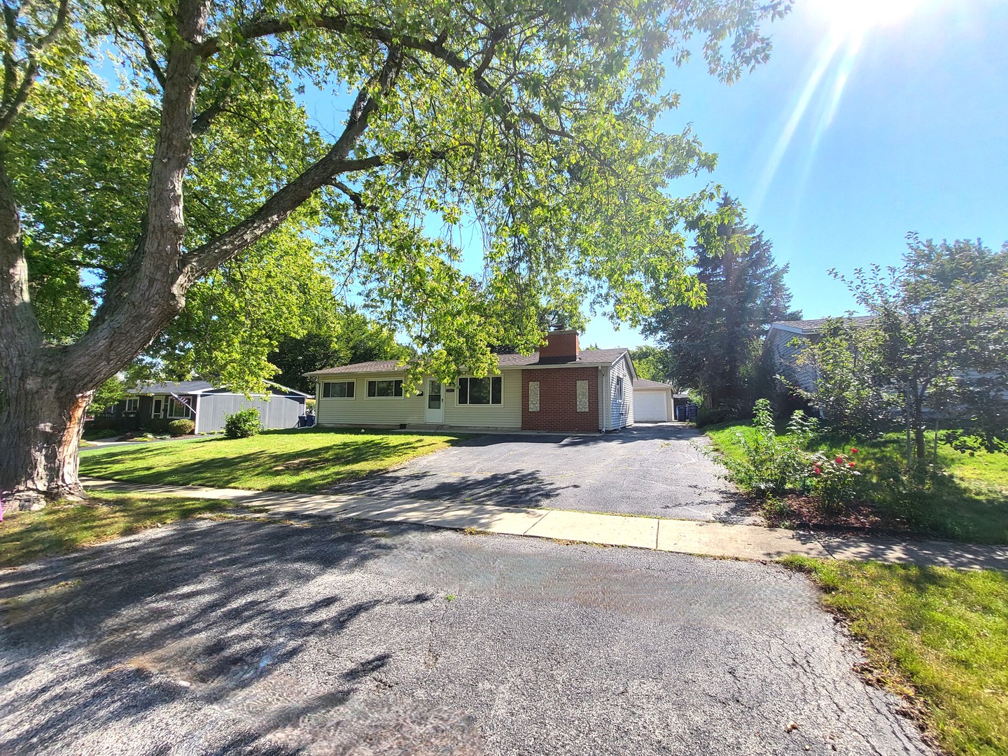 18455 Meadow Lane