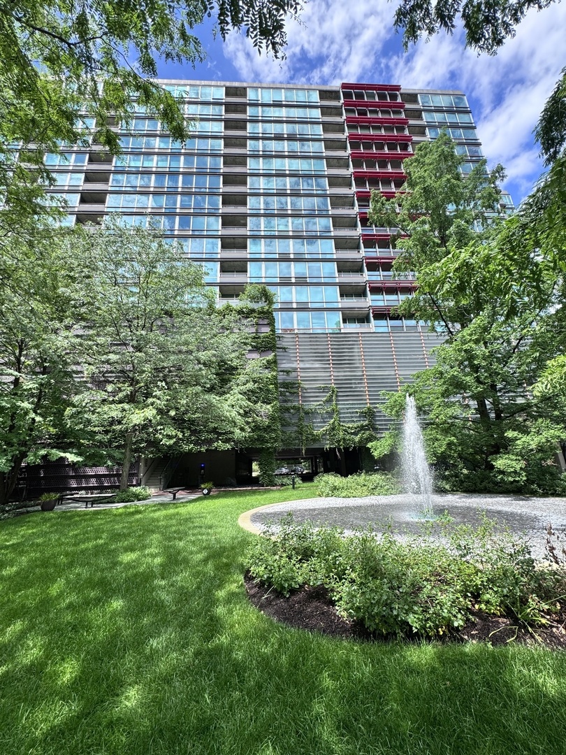 800 Elgin Road