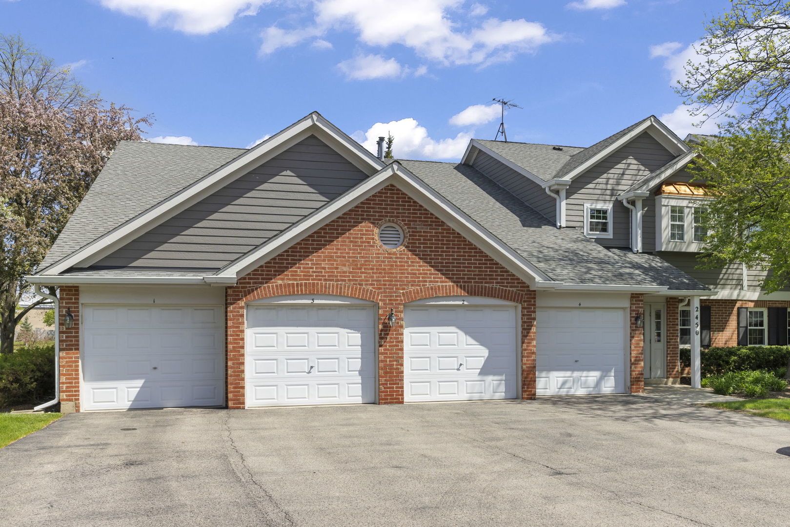 2450 Charleston Drive