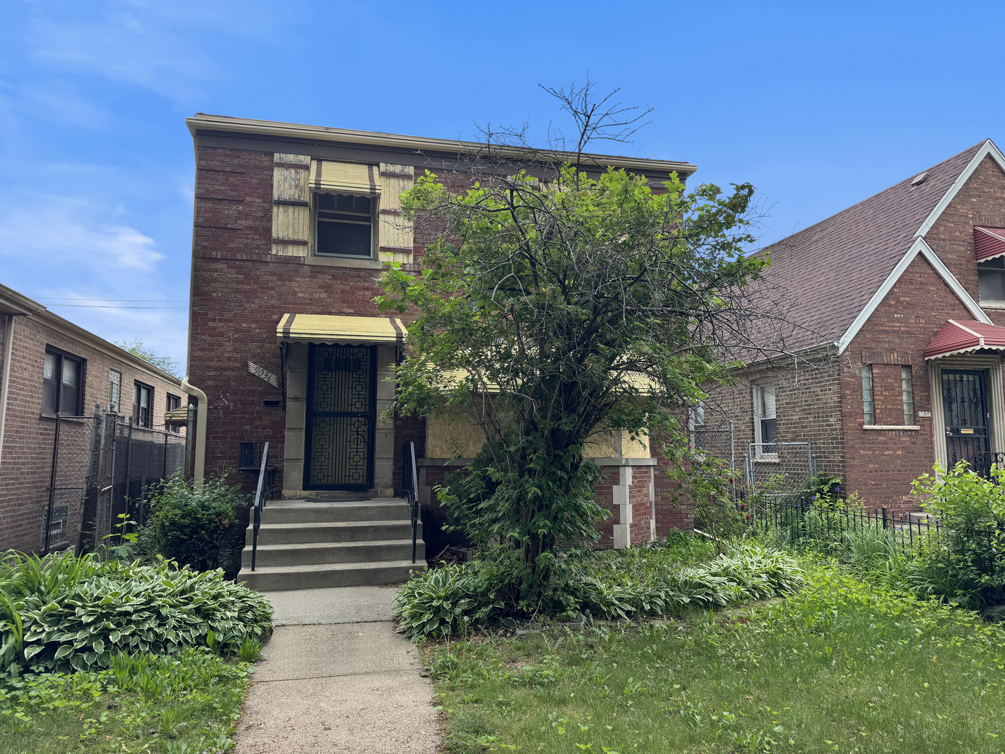 9036 Harper Avenue