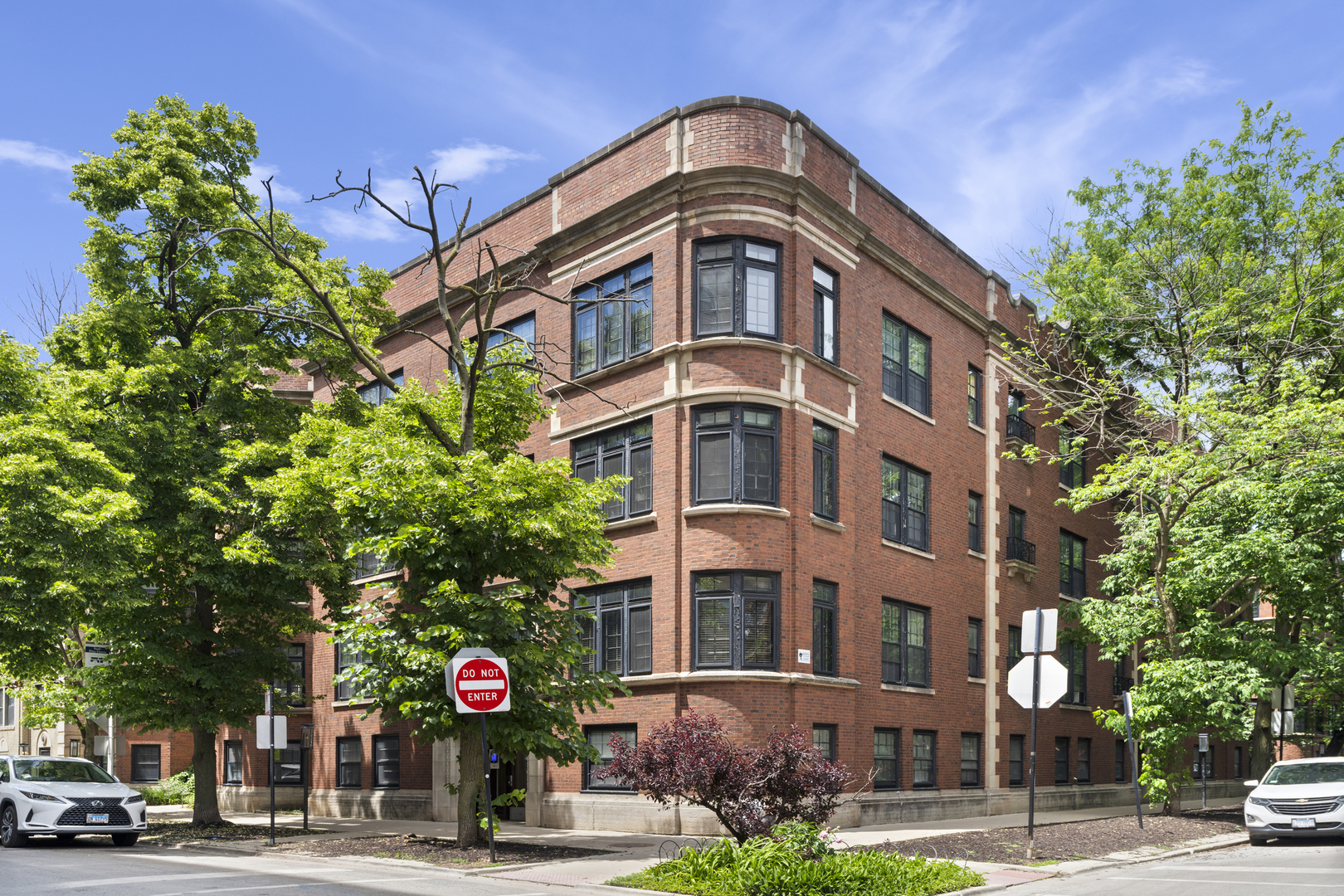 510 Surf Street