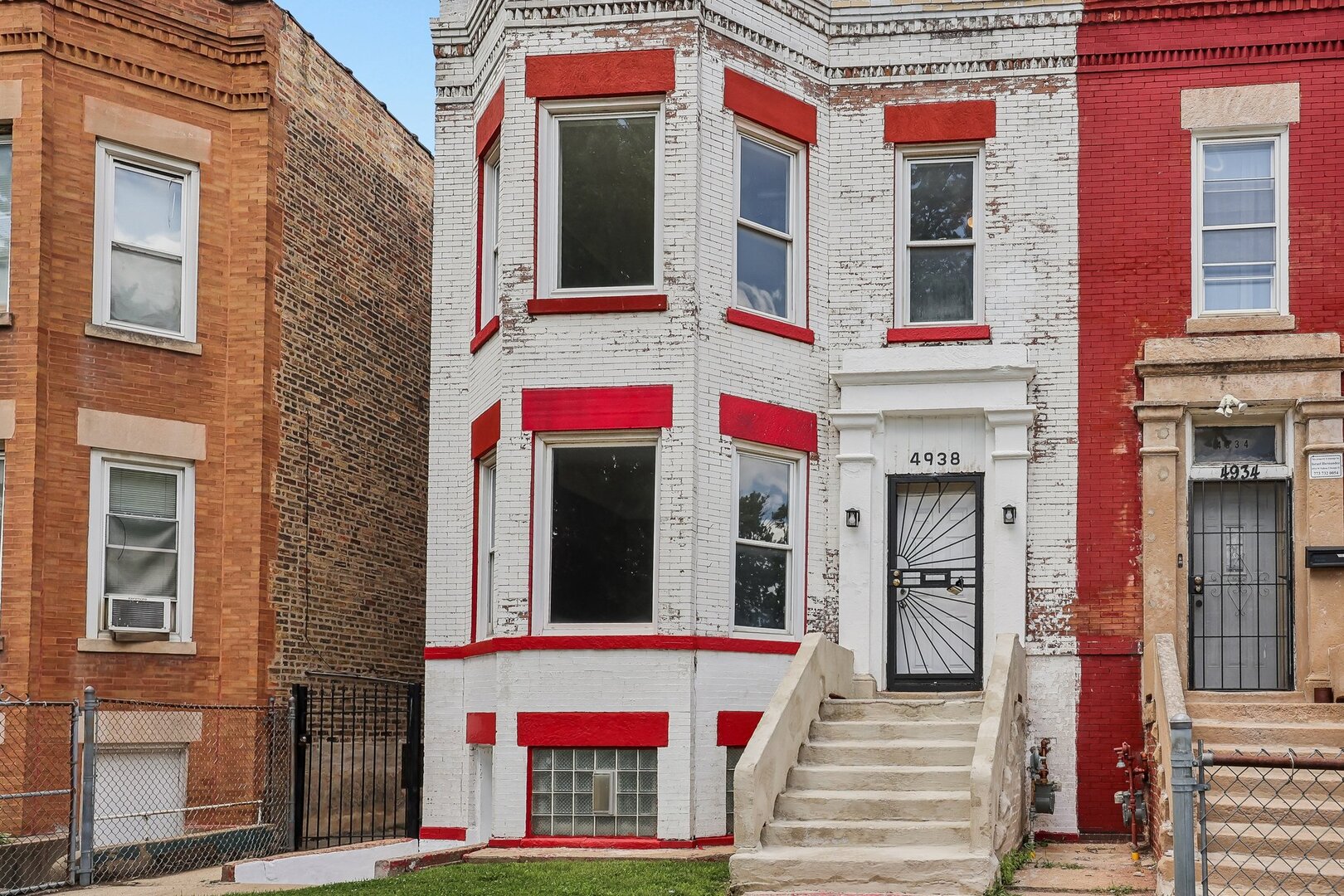 4938 Fulton Street