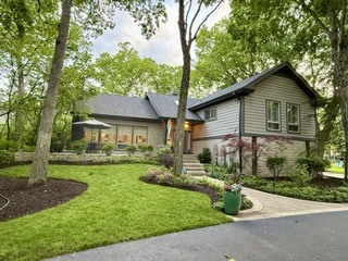 1310 Woodland Court