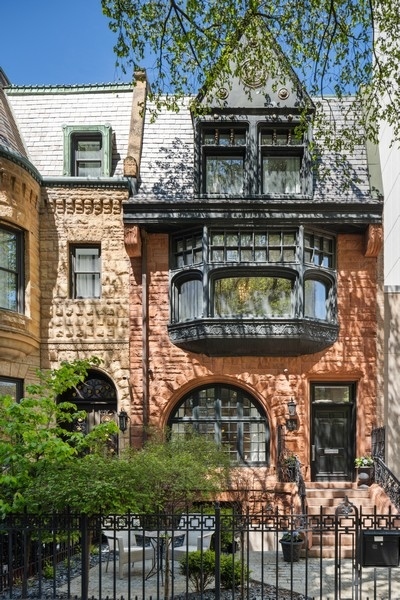 34 BELLEVUE Place