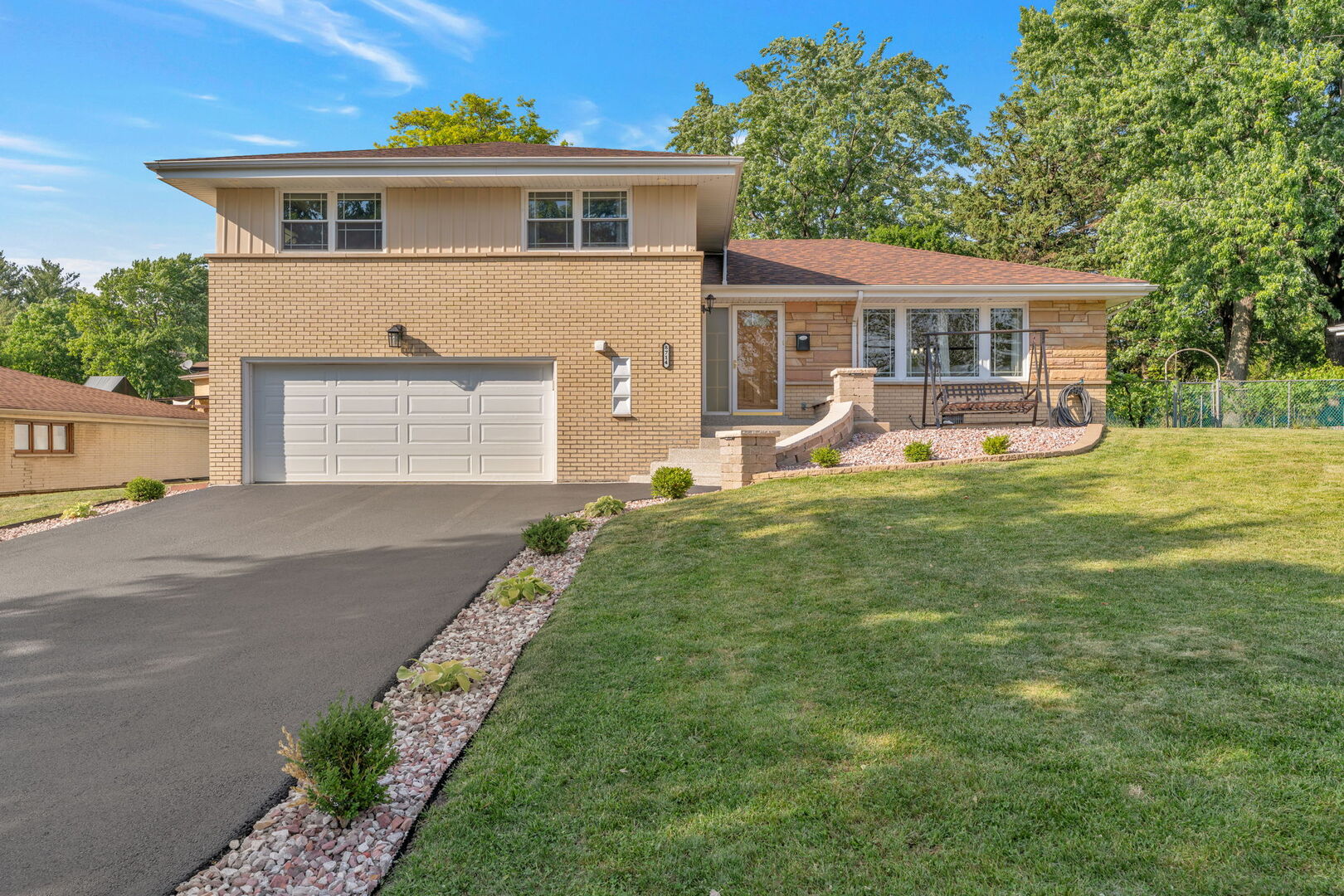 8714 Lynwood Drive