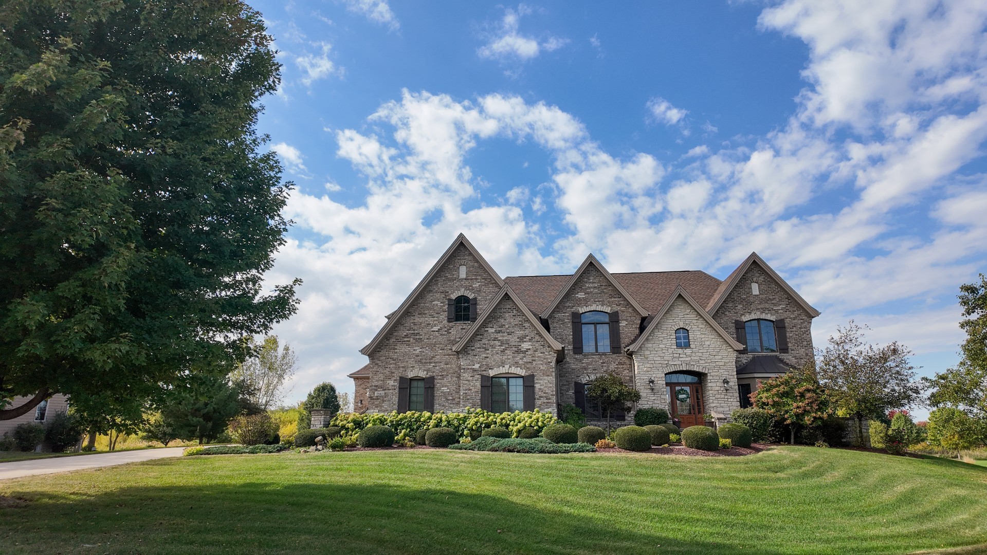 7542 Thornhill Court