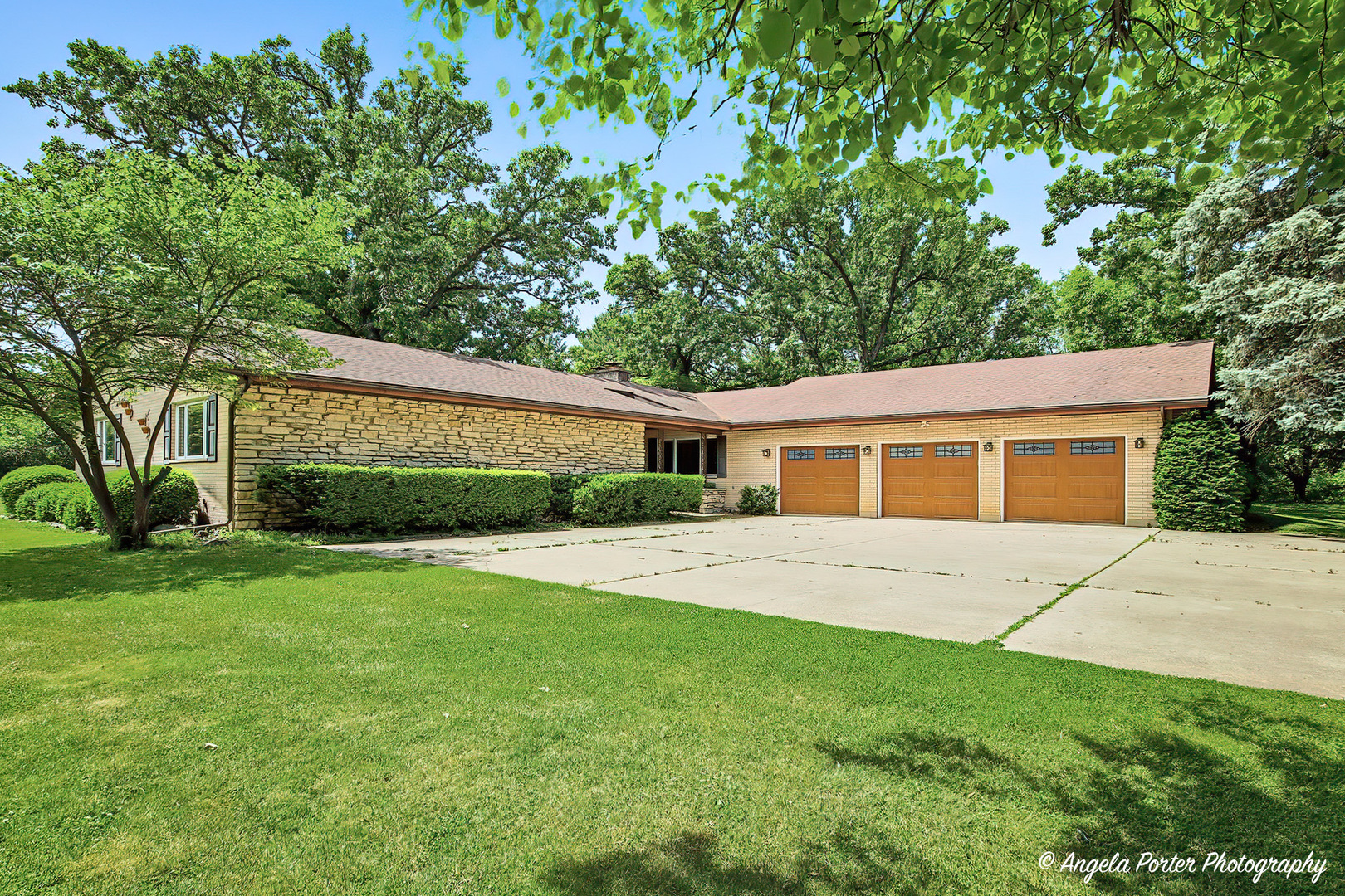 4121 Miller Oaks Drive