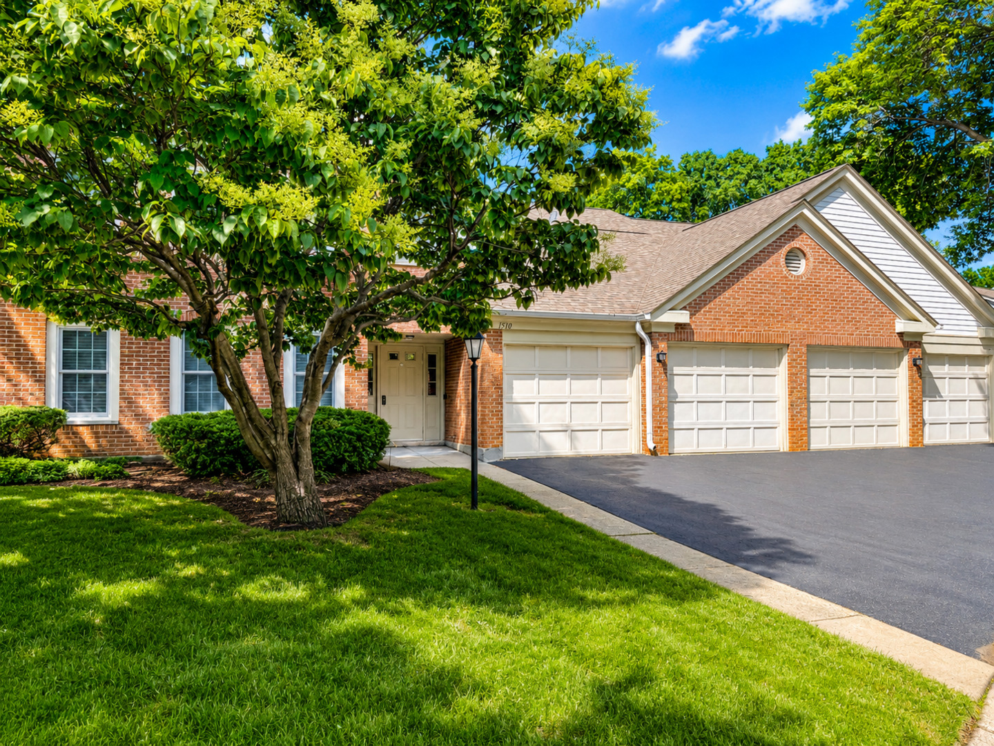 1510 CAMDEN Court