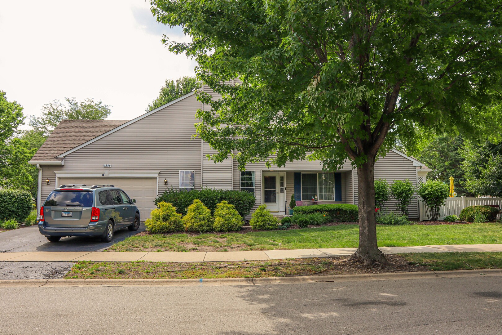 1286 Chestnut Lane