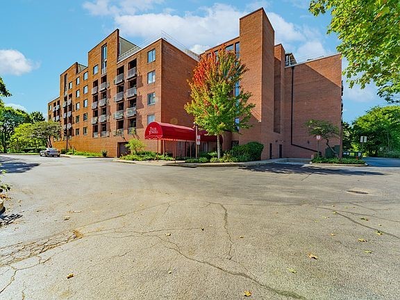 1450 Plymouth Lane