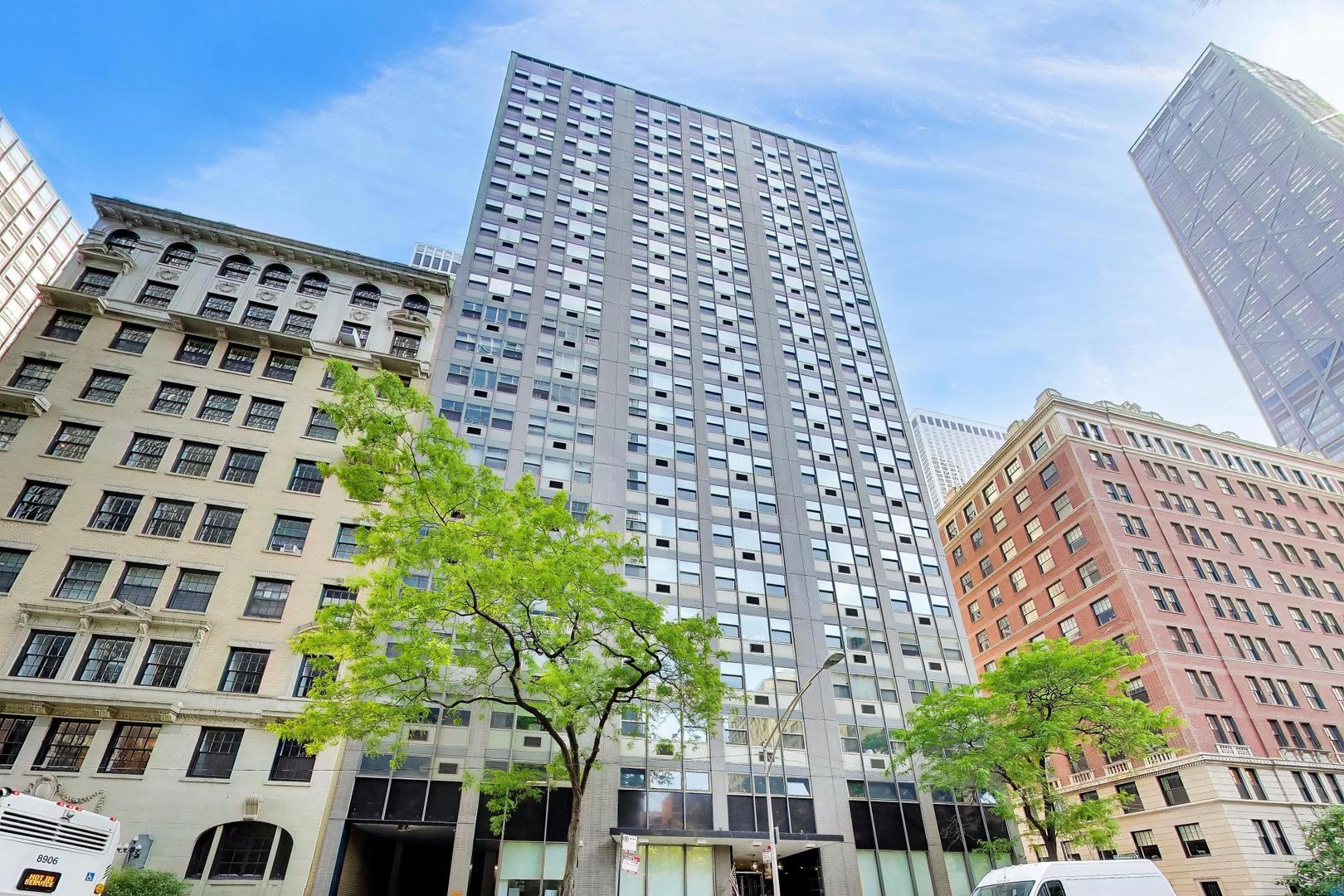 253 Delaware Place