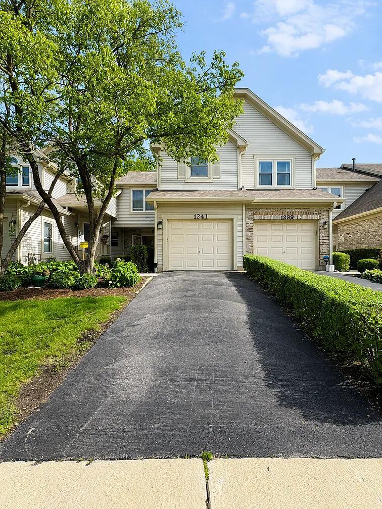 1241 Tennyson Lane