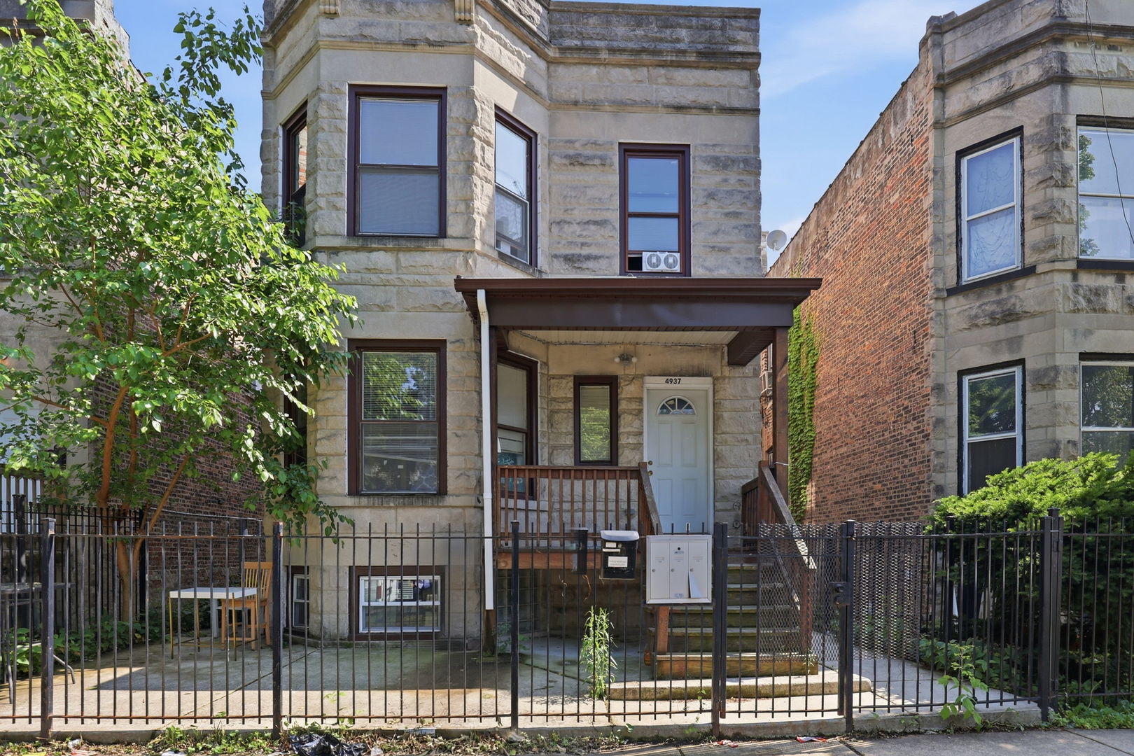 4937 Huron Street