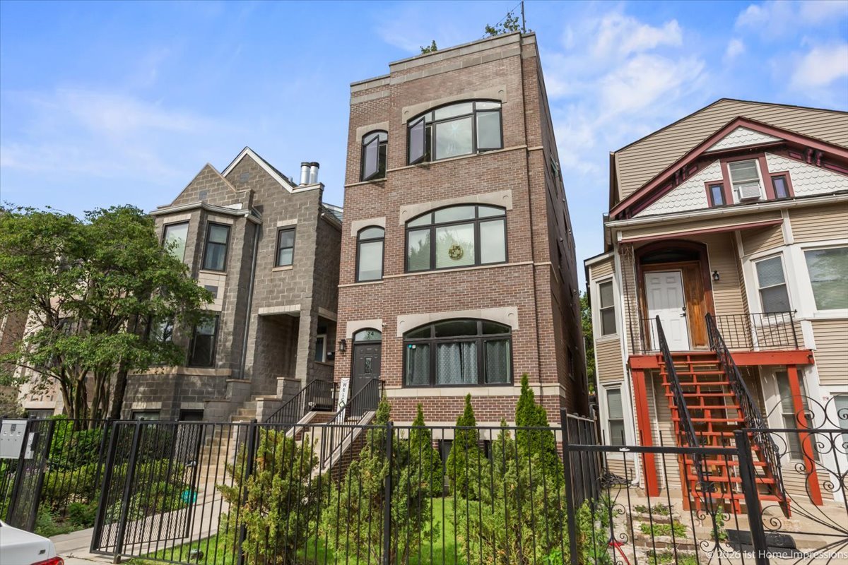 824 Bell Avenue