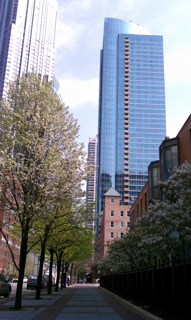 505 McClurg Court