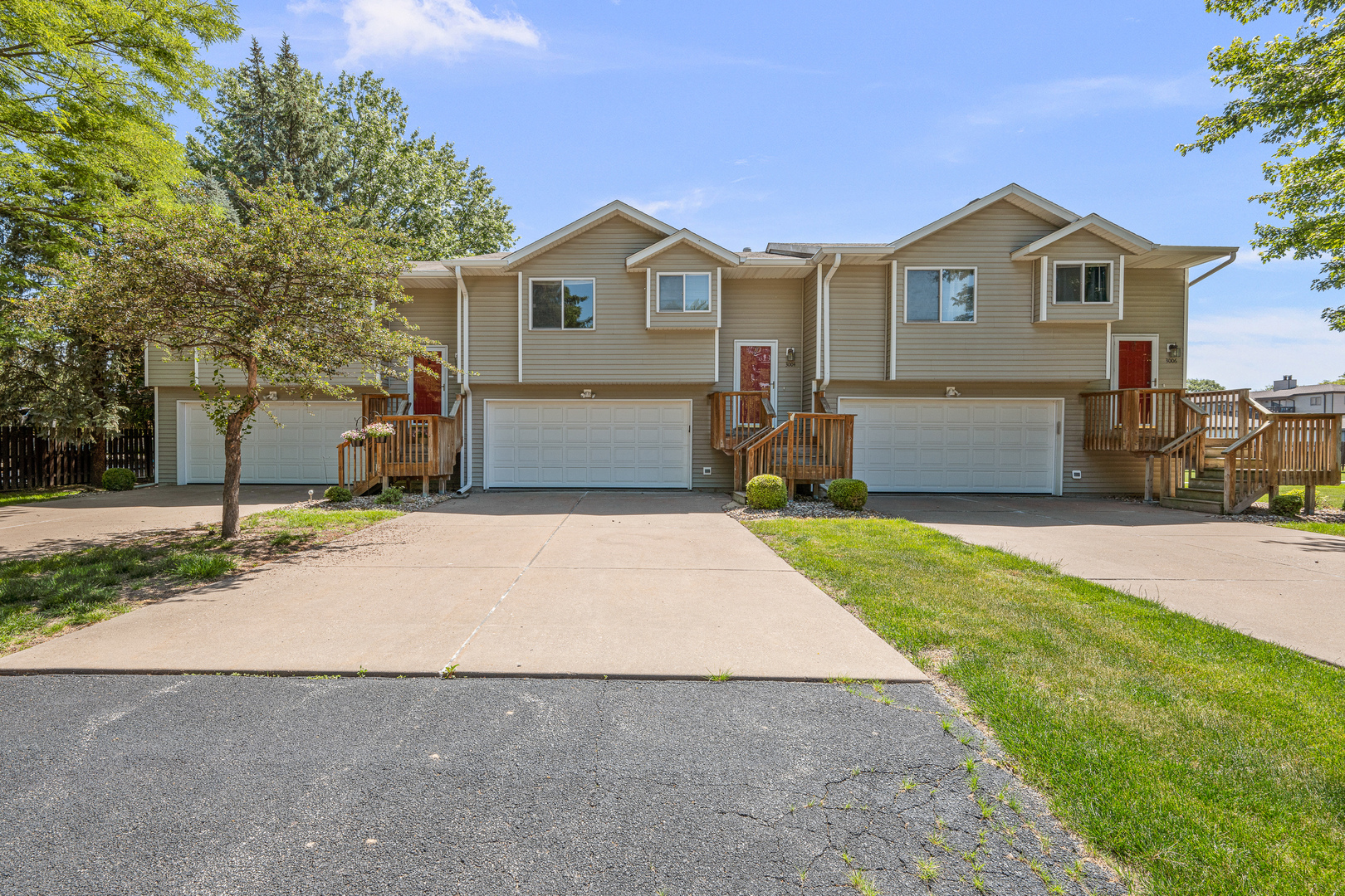 3004 3rd Street