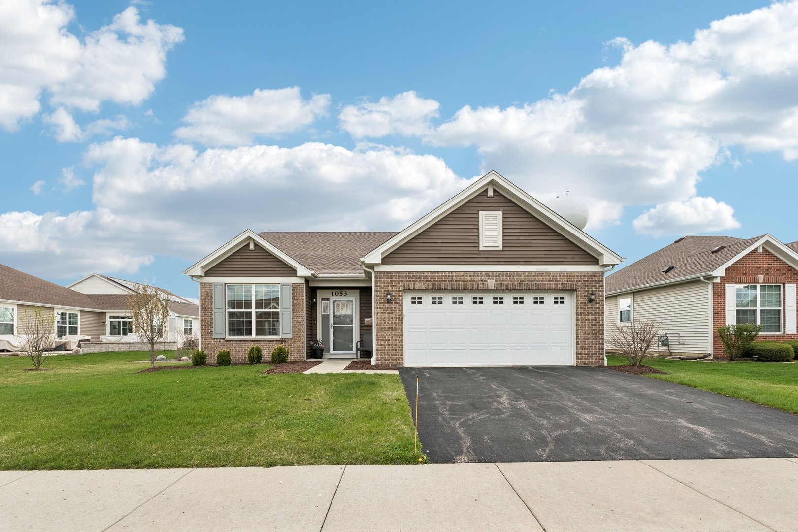 1053 Honey Locust Drive