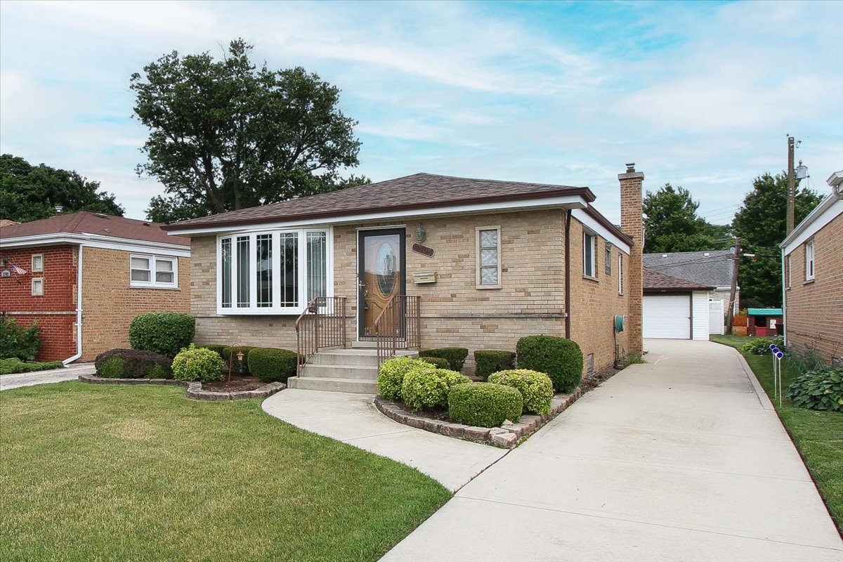 3705 Sarah Street
