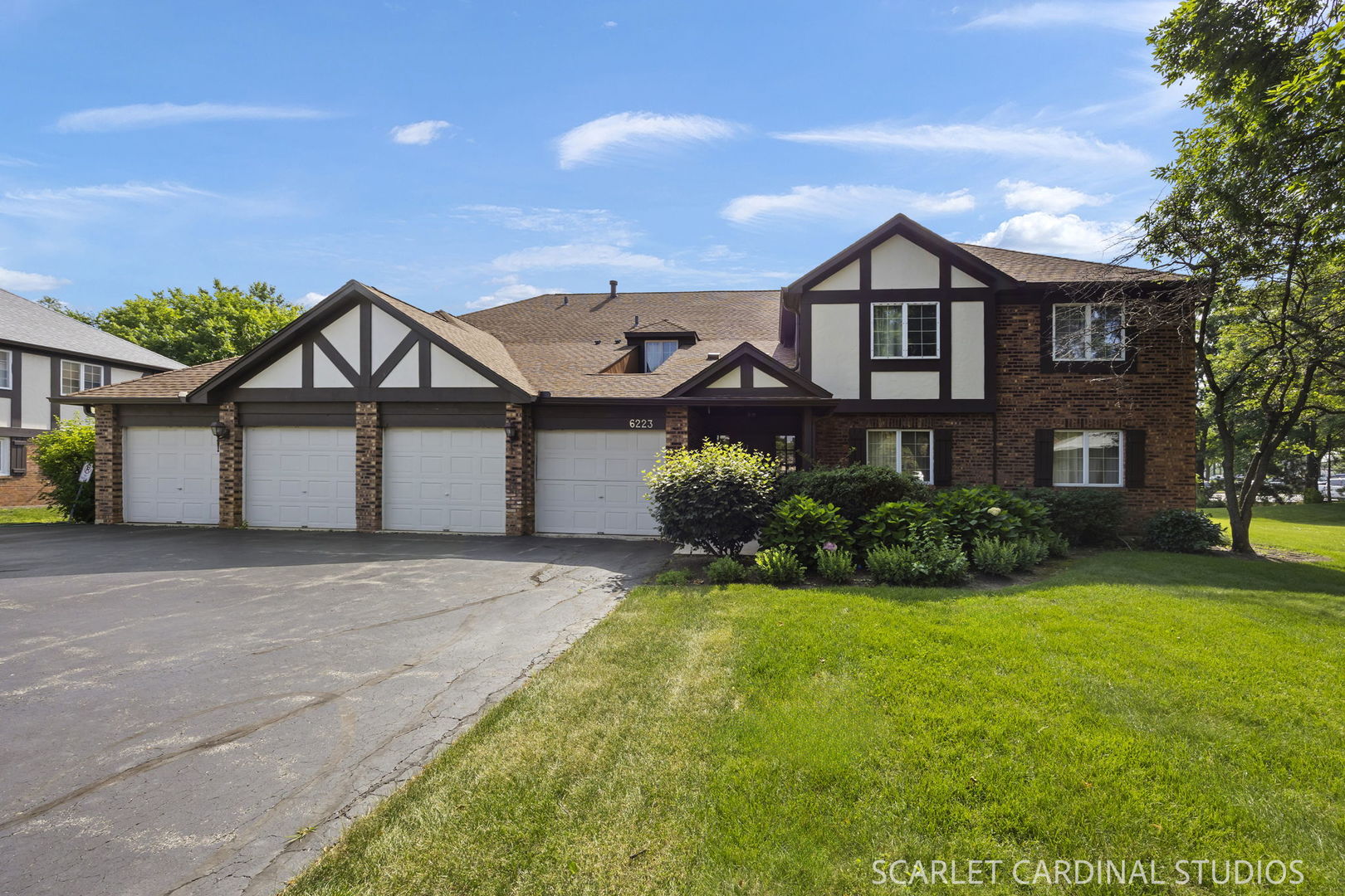 6223 Lake Park Lane
