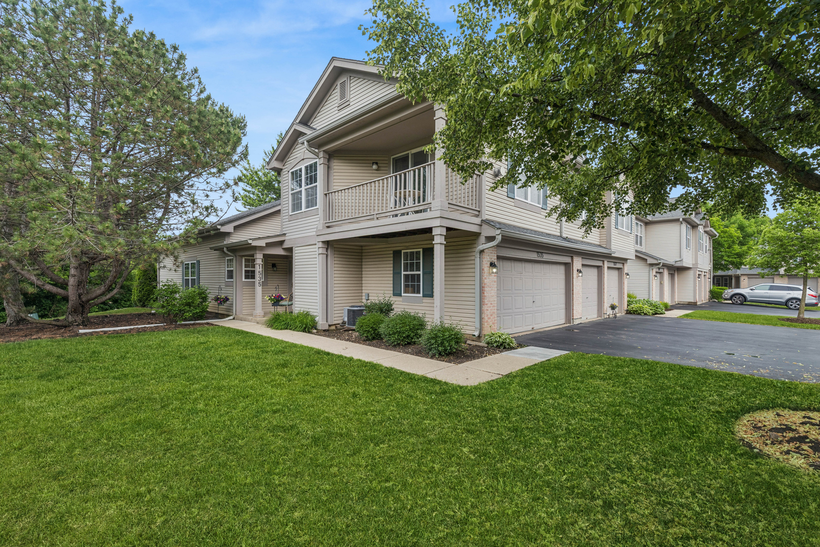 1535 Auburn Lane